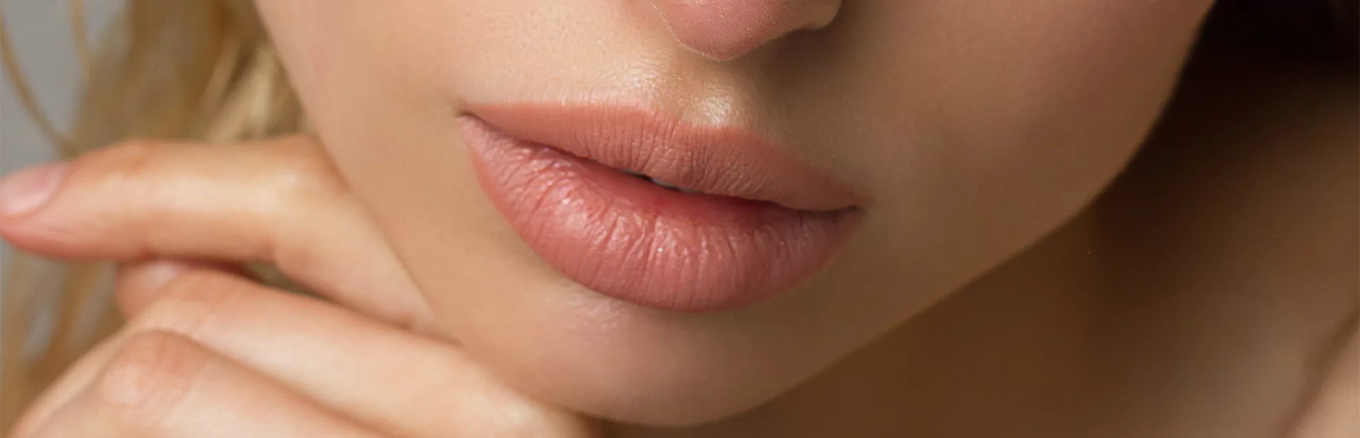 Lip oils, gloss eller balm? Find din perfekte læbevibe